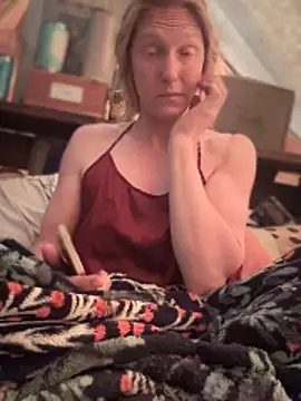 GoldenFlameGoddess online show from 5, 5, 2026