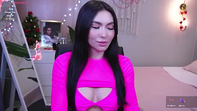 Molly Jons online show from 9, 1, 2025