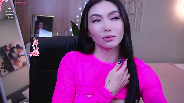 Molly Jons online show from 17, 1, 2025