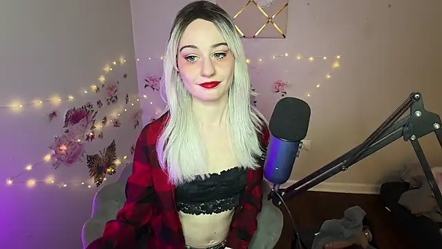 Snapshot of Starr1123 chatting on 13, 2, 2026 Starr1123 online show from 13, 2, 2026