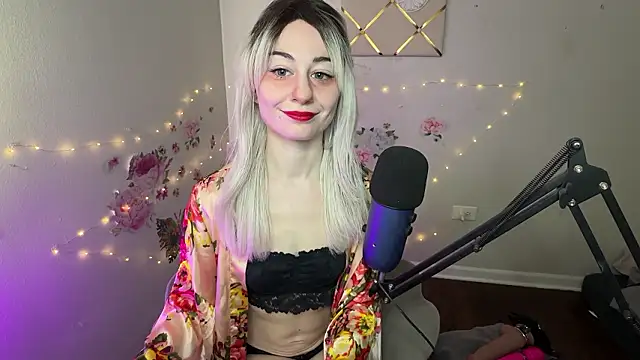 Snapshot of Starr1123 chatting on 13, 2, 2026 Starr1123 online show from 13, 2, 2026