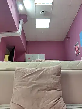 Love Lysa  online show from 15, 1, 2025