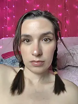 Love Lysa  online show from 20, 6, 2026