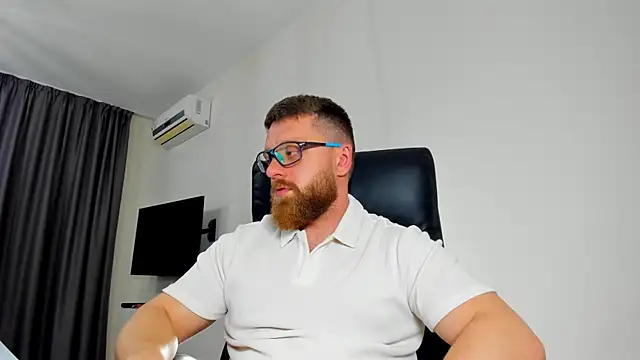 Findom guy online show from 4, 5, 2026
