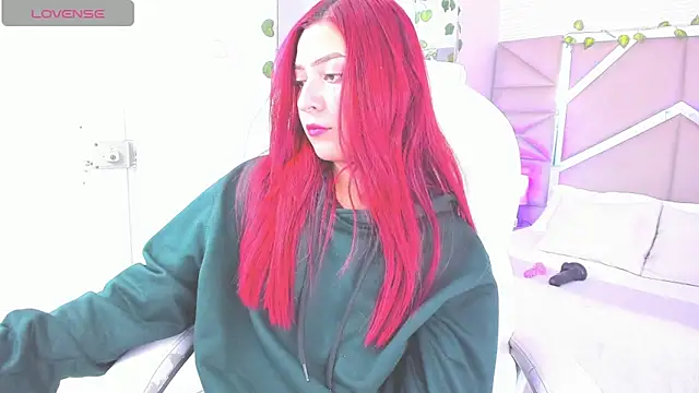 Snapshot of Zoe_Lennoxx chatting on 3, 1, 2025 Zoe Lennoxx online show from 3, 1, 2025