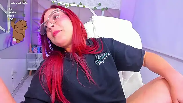 Snapshot of Zoe_Lennoxx chatting on 15, 2, 2025 Zoe Lennoxx online show from 15, 2, 2025