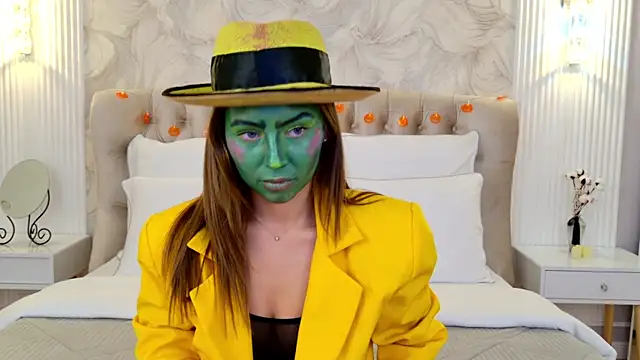 LilyRaisa online show from 31, 10, 2025