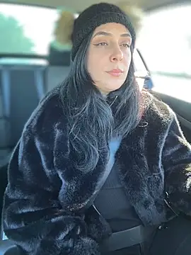 Lilith  D online show from 5, 2, 2025