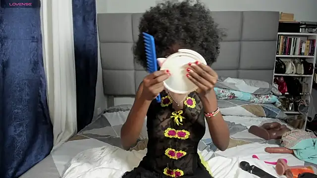 suhaila suus online show from 18, 10, 2025