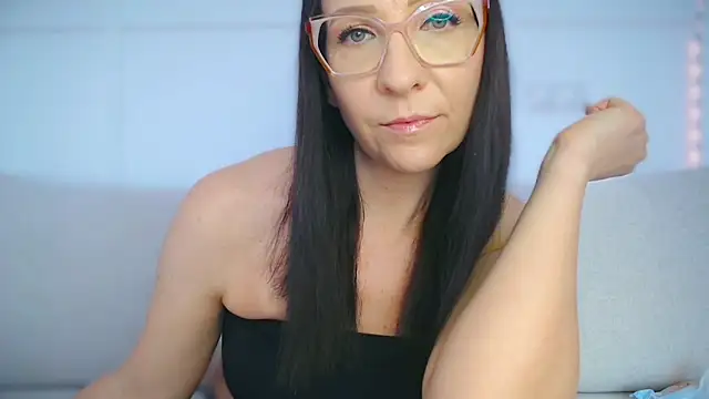 AshleyDark13 online show from 25, 3, 2026