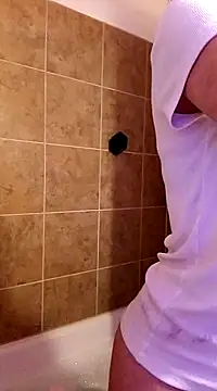 Snapshot of cammyquart chatting on 12, 12, 2024 cammyquart online show from 12, 12, 2024