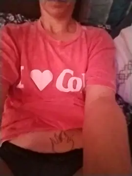 Snapshot of cammyquart chatting on 18, 2, 2025 cammyquart online show from 18, 2, 2025