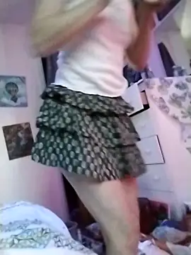 Snapshot of cammyquart chatting on 16, 3, 2025 cammyquart online show from 16, 3, 2025