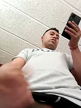 Diego leon27 online show from 11, 2, 2025