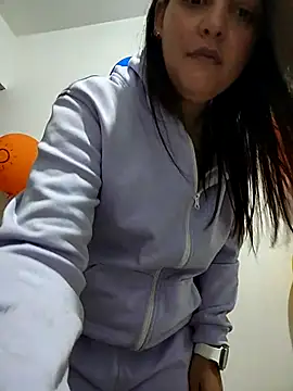 Mia Hampton online show from 26, 2, 2026