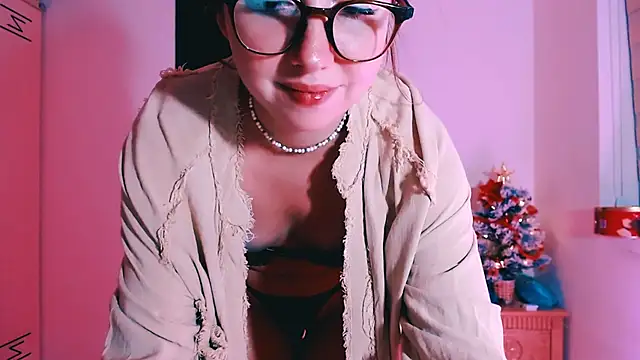 Snapshot of Cosmo_Riri chatting on 19, 12, 2025 Cosmo Riri online show from 19, 12, 2025