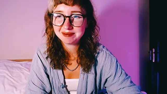 Snapshot of Cosmo_Riri chatting on 2, 3, 2026 Cosmo Riri online show from 2, 3, 2026