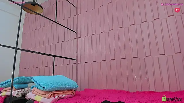 Briana Wells  online show from 6, 2, 2025