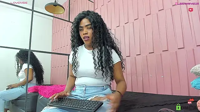 Briana Wells  online show from 21, 2, 2025