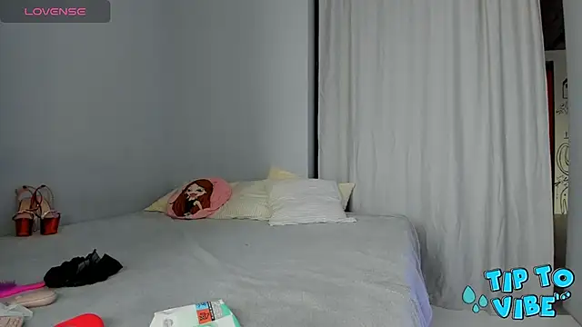 Snapshot of EllenMays chatting on 13, 2, 2025 EllenMays online show from 13, 2, 2025