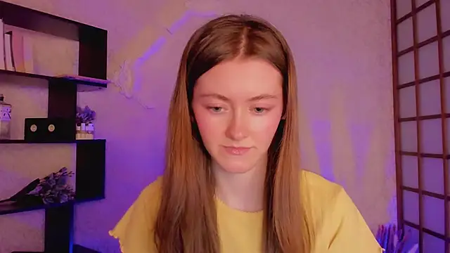 KateCuddle online show from 3, 2, 2025