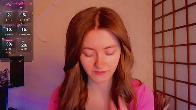 KateCuddle online show from 5, 3, 2025