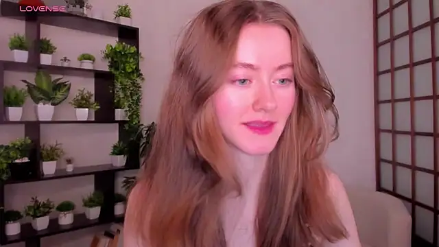 KateCuddle online show from 24, 10, 2025