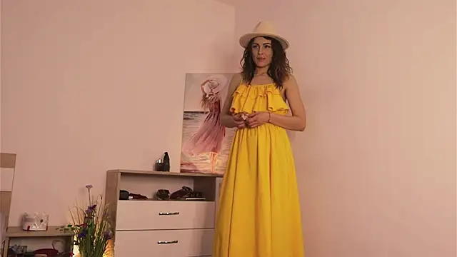 Misslullu online show from 6, 3, 2025