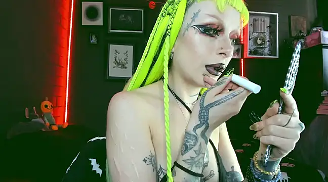 insania 9999  online show from 10, 12, 2024