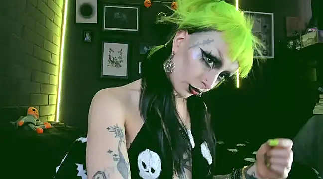 insania 9999  online show from 13, 12, 2024