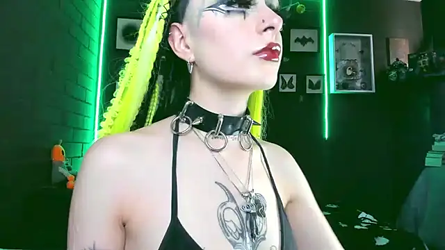 insania 9999  online show from 31, 1, 2025