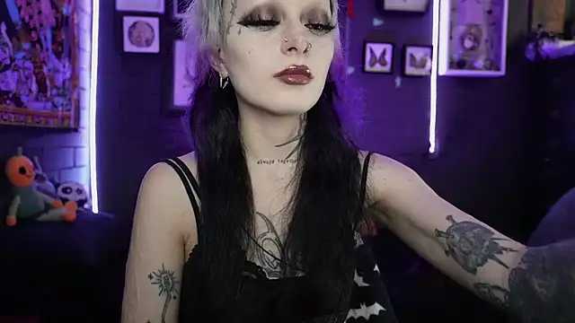 insania 9999  online show from 5, 1, 2026