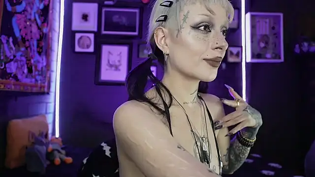 insania 9999  online show from 16, 1, 2026