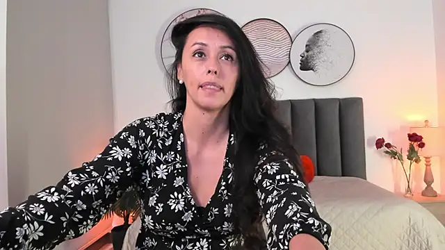 SaharaGarcia   online show from 11, 1, 2025