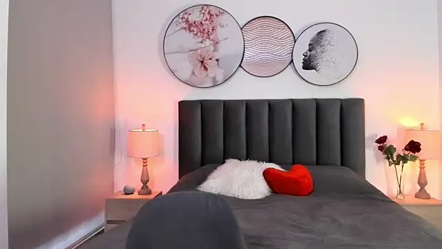 SaharaGarcia   online show from 24, 1, 2025