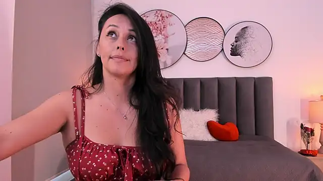 SaharaGarcia   online show from 29, 9, 2025