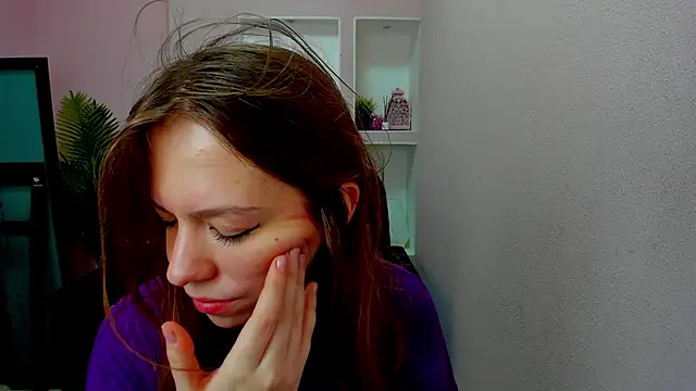 Persephoni online show from 11, 11, 2025