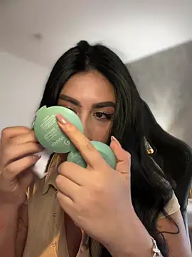 clarachanelricek online show from 1, 3, 2025