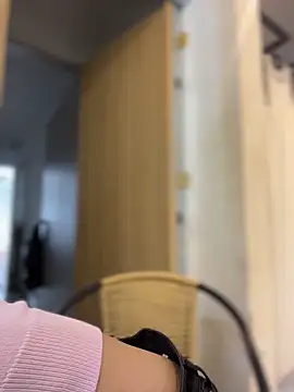 clarachanelricek online show from 19, 2, 2026