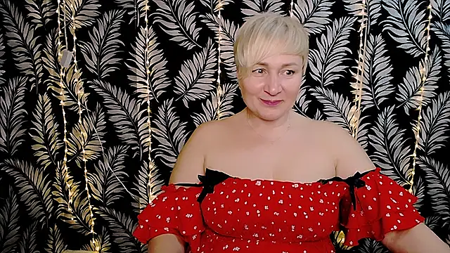 Olivia playful online show from 14, 3, 2025