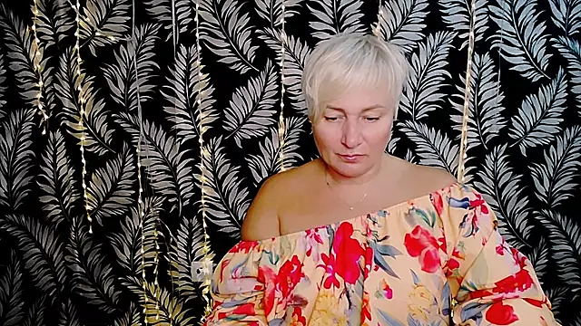 Olivia playful online show from 18, 10, 2025