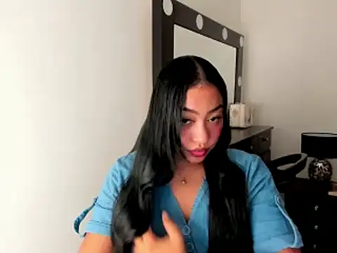 Snapshot of brunetenikole02 chatting on 20, 2, 2025 brunetenikole02 online show from 20, 2, 2025