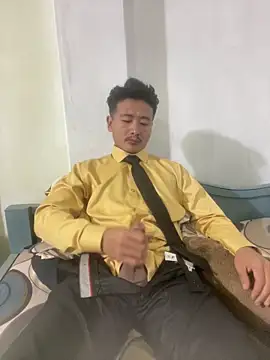 Snapshot of Satinshirt1992 chatting on 20, 2, 2026 Satinshirt1992 online show from 20, 2, 2026