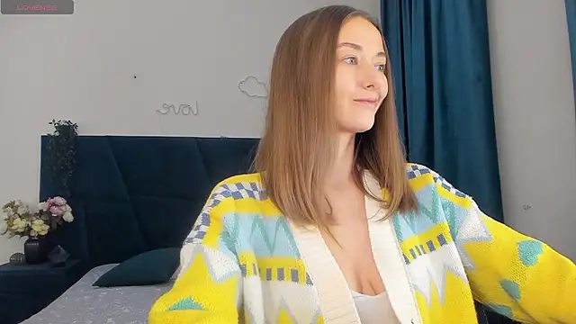 Kelly Summers online show from 9, 12, 2024