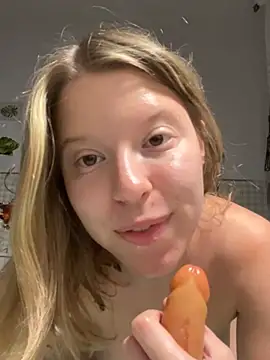 Snapshot of kimczii chatting on 28, 7, 2026 kimczii online show from 28, 7, 2026