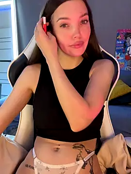 julia fly online show from 18, 9, 2025