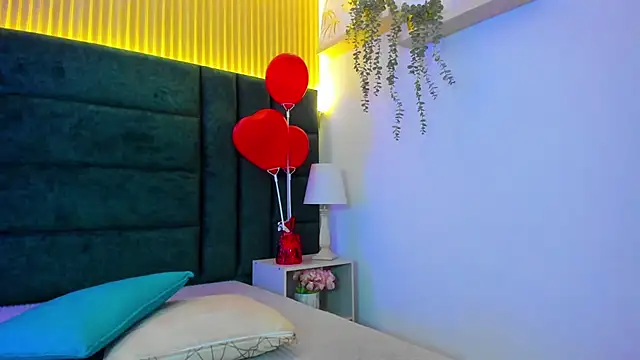 Snapshot of AntonellaaHot chatting on 17, 2, 2025 AntonellaaHot online show from 17, 2, 2025