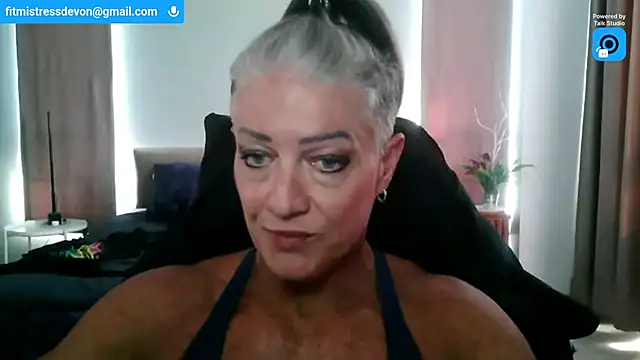 Snapshot of Devon2020 chatting on 21, 3, 2026 Devon2020 online show from 21, 3, 2026