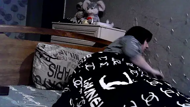 explored romantic online show from 16, 1, 2025