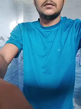 Snapshot of Itsdesi_boy chatting on 26, 11, 2025 Itsdesi boy online show from 26, 11, 2025